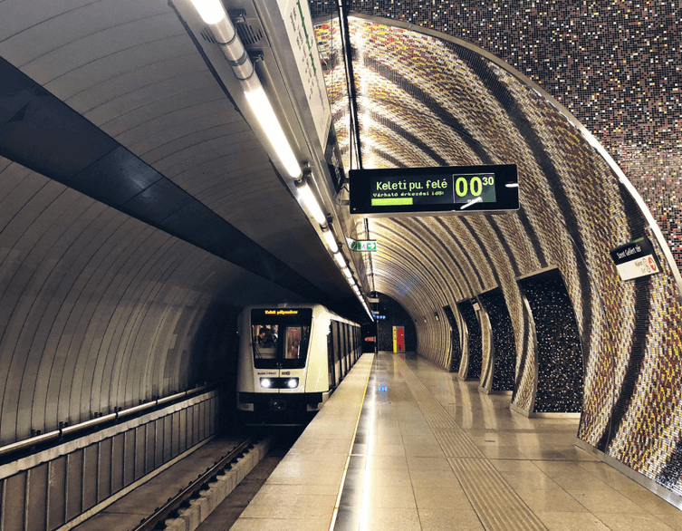 BKK 4-es metró változás