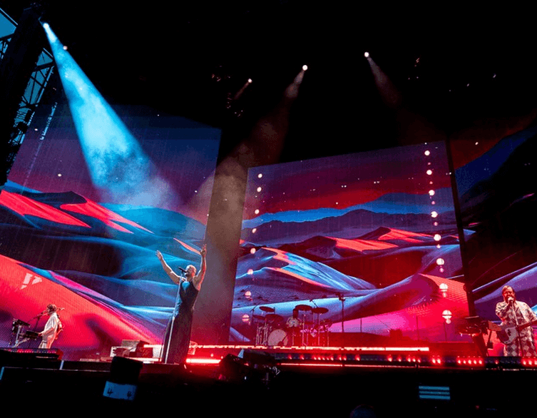 Imagine Dragons duplán robbant