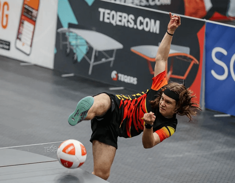 Teqball-őrület robban Budapesten