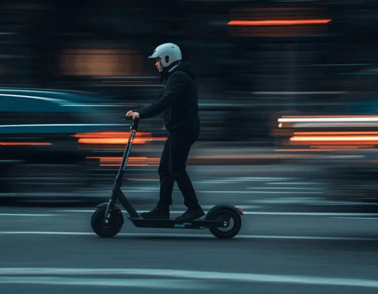 Elektromos rollerek Budapesten: így maradj biztonságban