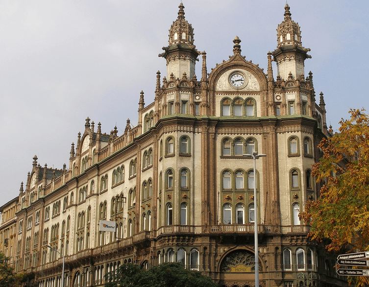 Párisi udvar Budapest